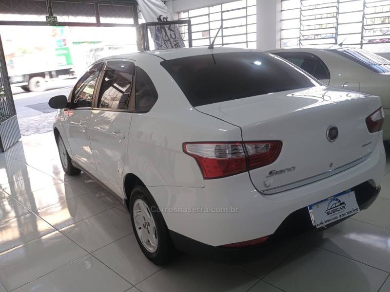 FIAT - GRAND SIENA - 2013/2013 - Branca - R$ 34.900,00