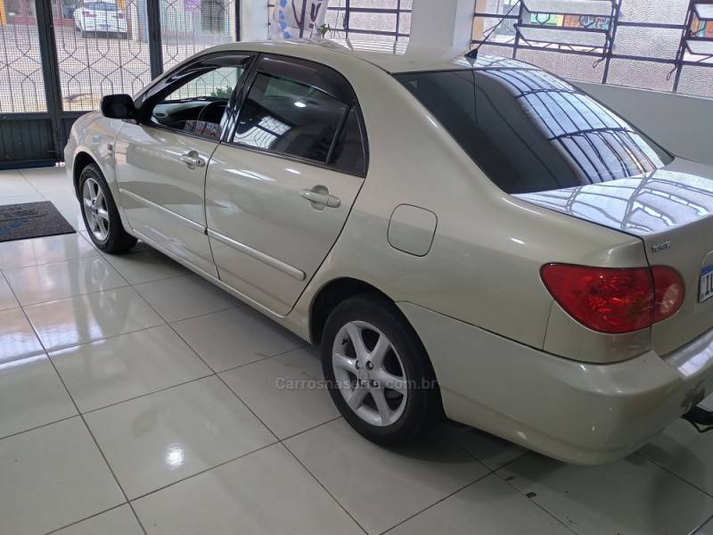 TOYOTA - COROLLA - 2003/2003 - Bege - R$ 34.900,00